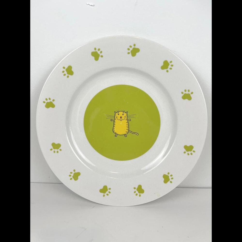 Gibson Max of Lucy Cat Plate - Adorable Green Cat Design
